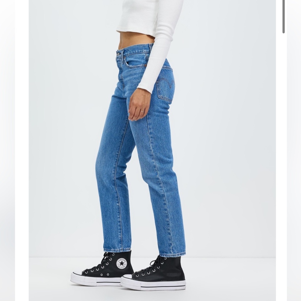 Levi Wedgie Straight jeans